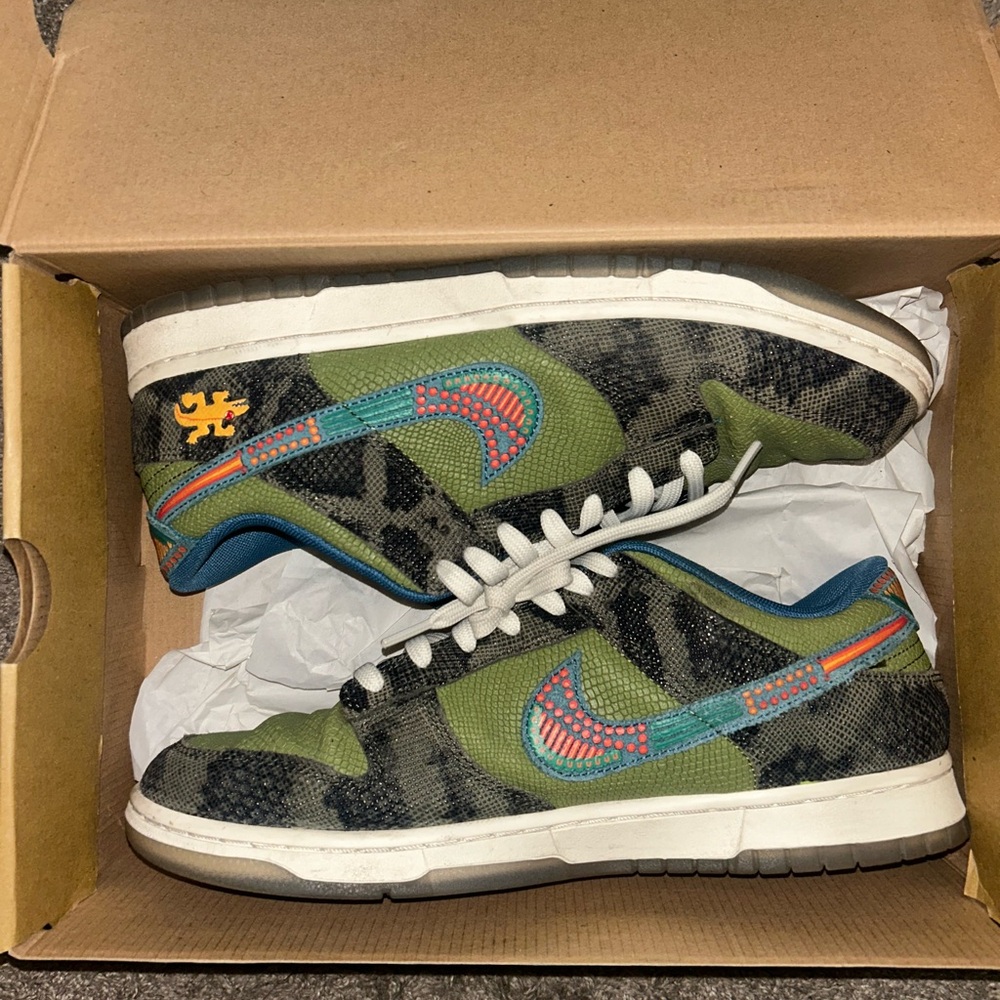 Nike Dunk Low SiEMPRE Familia